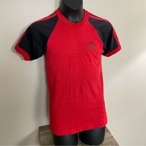 VINTAGE Boy's ADIDAS Red Black FLOWER LOGO White & Blue Tag RINGER T-Shirt TEE